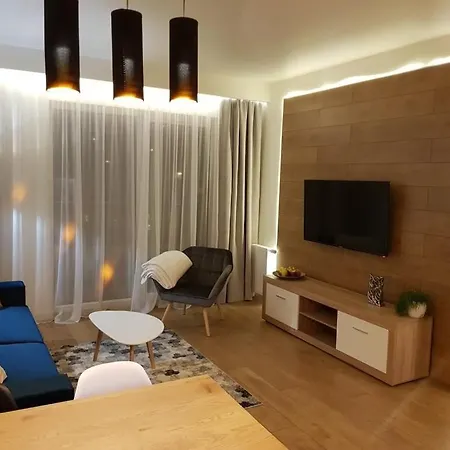 Jbhotels Deluxe 3*