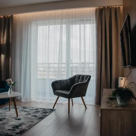 Lägenhet Jbhotels Deluxe 3*